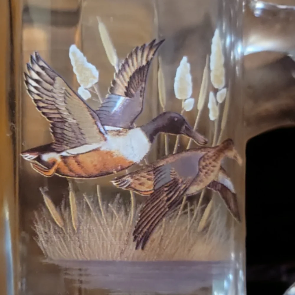 Vtg Beer Mug Heavy Glass Stein 2 Flying Ducks Cattails Reeds